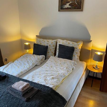 Lorin Prestige Apartament 엘블라그 외부 사진