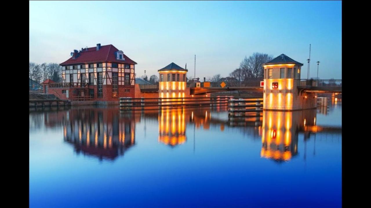Lorin Prestige Apartament 엘블라그 외부 사진