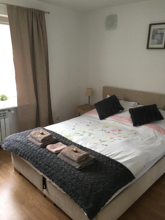 Lorin Prestige Apartament 엘블라그 외부 사진